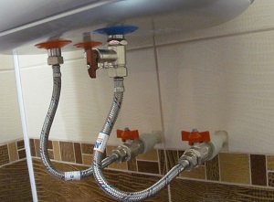 Подключение накопительного водонагревателя в Болхове